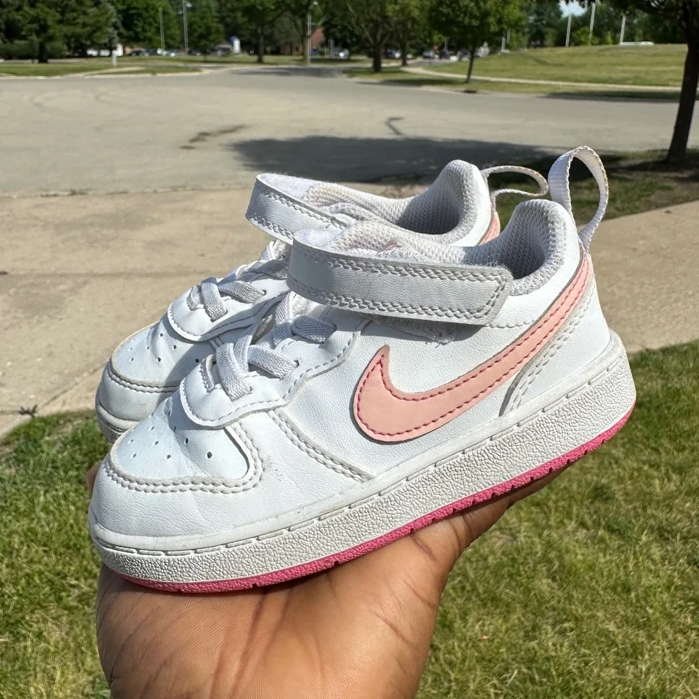 Nike Court Borough Low 2 Toddler Girl Athletic Shoes Size 8 White Sneakers